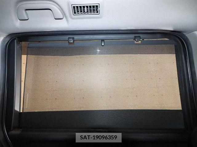 Honda e 2019-04 331944-26