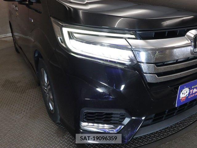 Honda e 2019-04 331944-19