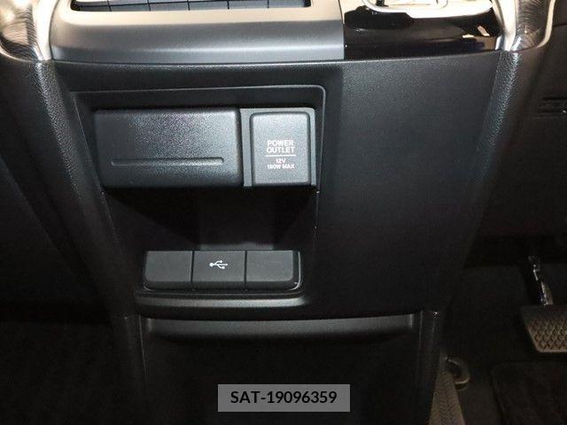 Honda e 2019-04 331944-13