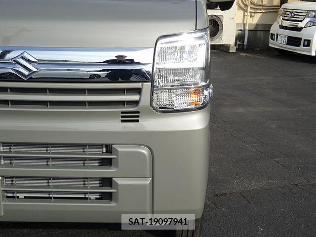 Suzuki EVERY 2024-03 297455-7