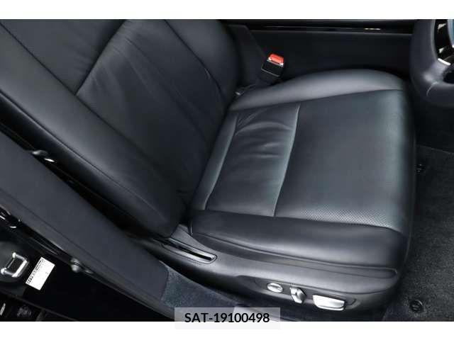 Toyota CENTURY 2019-04 222558-5