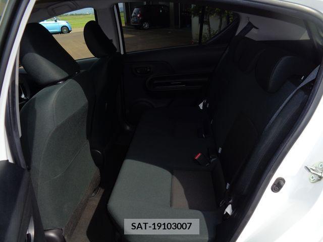 Toyota AQUA 2019-06 314095-7