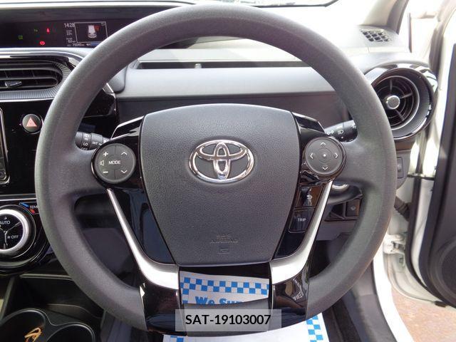 Toyota AQUA 2019-06 314095-16