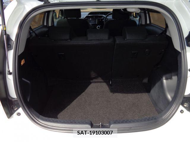 Toyota AQUA 2019-06 314095-12
