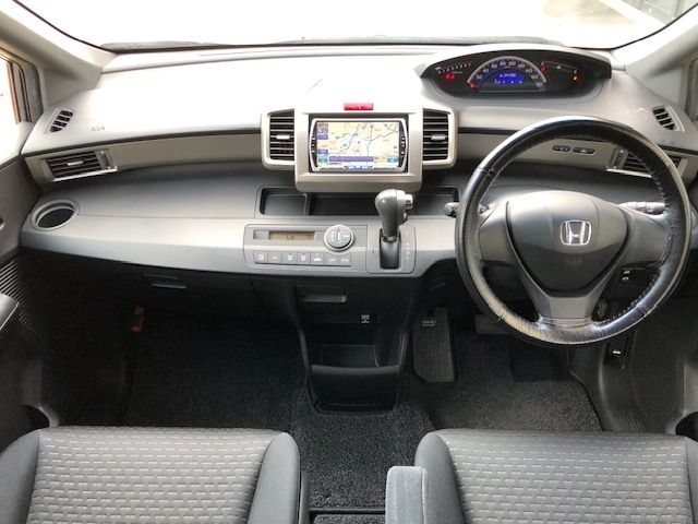 Honda FREED SPIKE 2010-09 10539-1