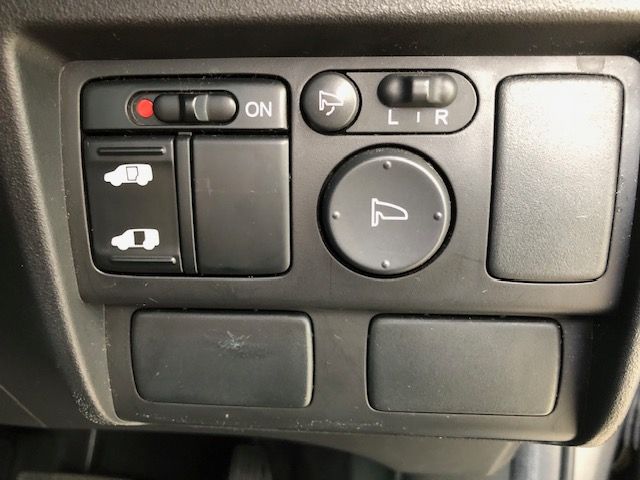 Honda FREED SPIKE 2010-09 10539-15