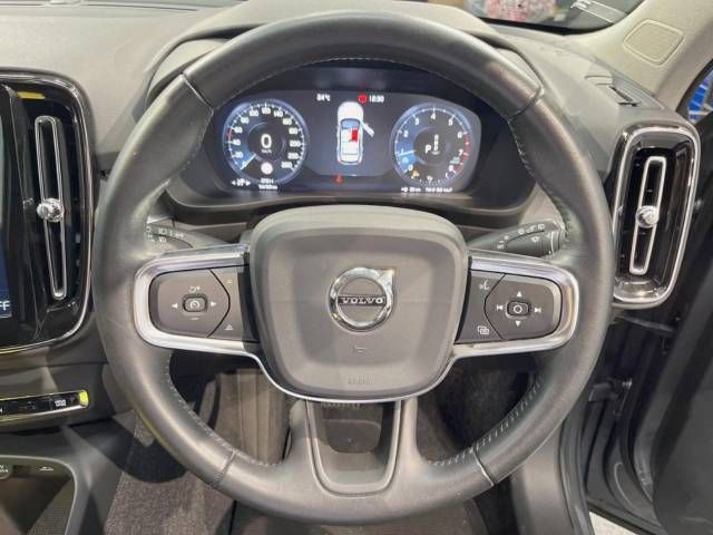Volvo XC40 2018-11 15959-8