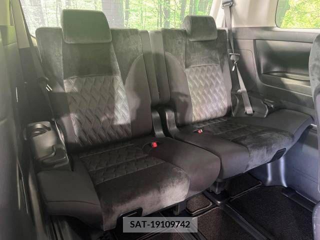 Toyota ALPHARD 2022-06 380322-10