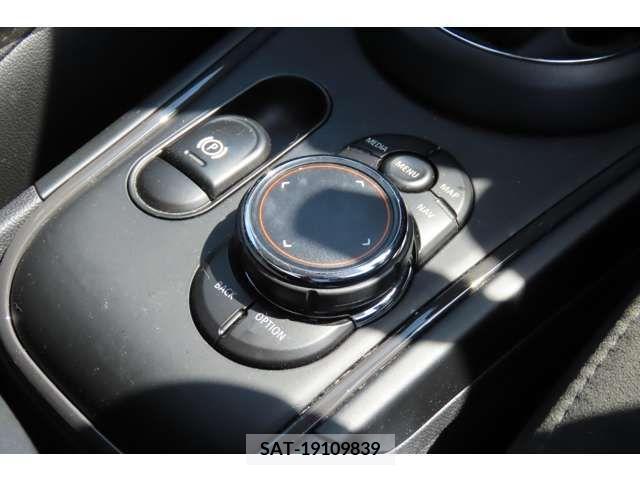 Bmw MINI 2019-08 382337-11