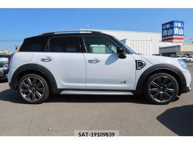 Bmw MINI 2019-08 382337-1