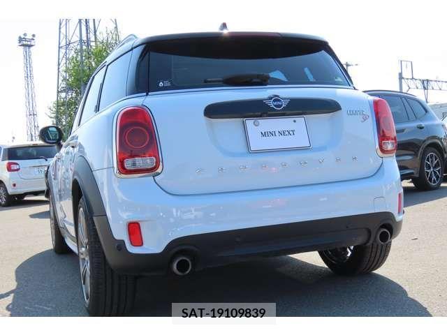 Bmw MINI 2019-08 382337-7