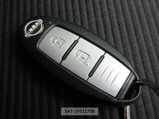 Nissan NOTE 2021-07 339703-16