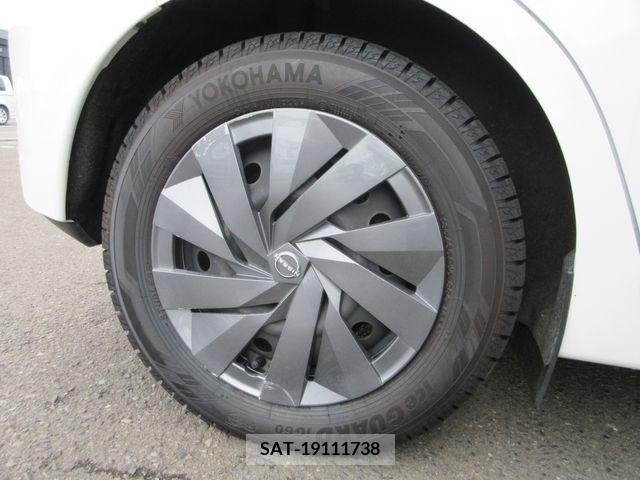 Nissan NOTE 2021-07 339703-26