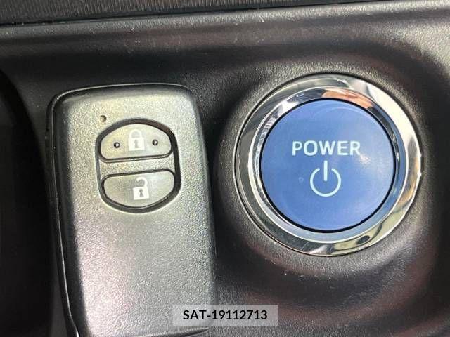 Toyota AQUA 2019-03 291833-6