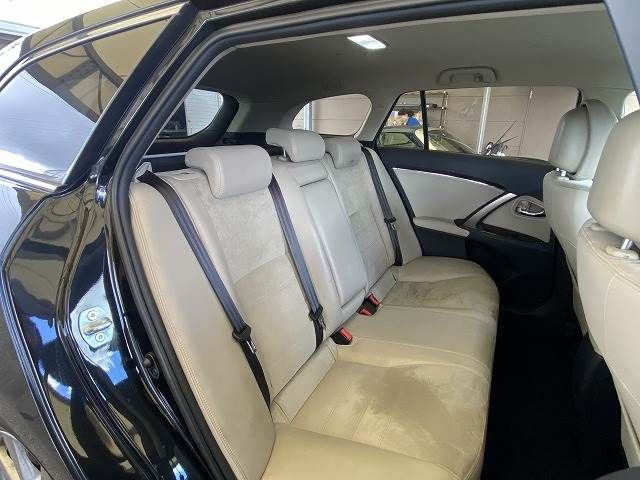 Toyota AVENSIS 2013-03 17813-5