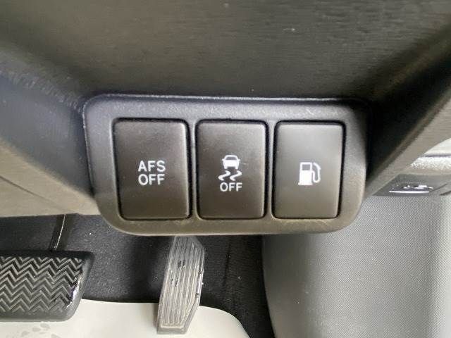Toyota AVENSIS 2013-03 17813-12