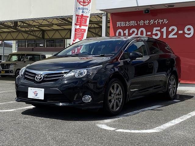 Toyota AVENSIS 2013-03 17813-17