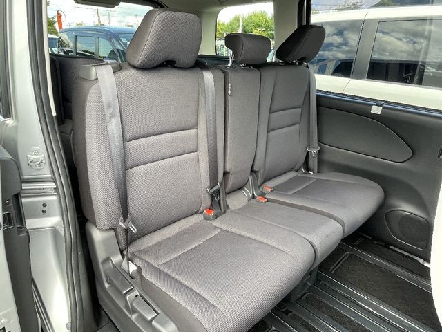 Nissan SERENA 2018-07 24077-6