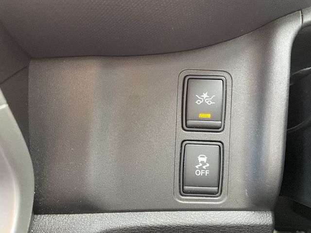 Nissan SERENA 2018-07 24077-16
