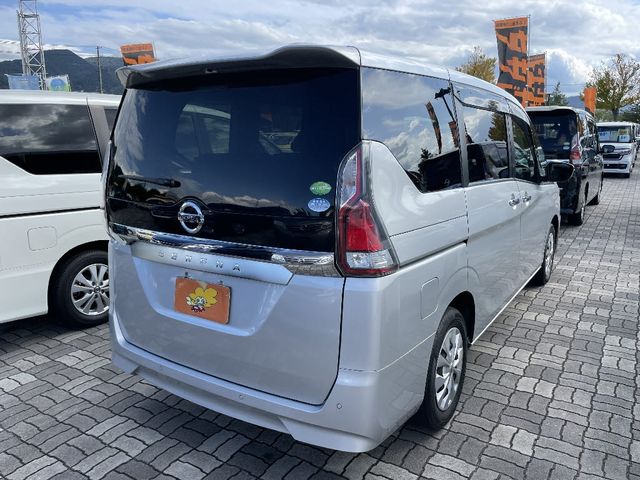 Nissan SERENA 2018-07 24077-2