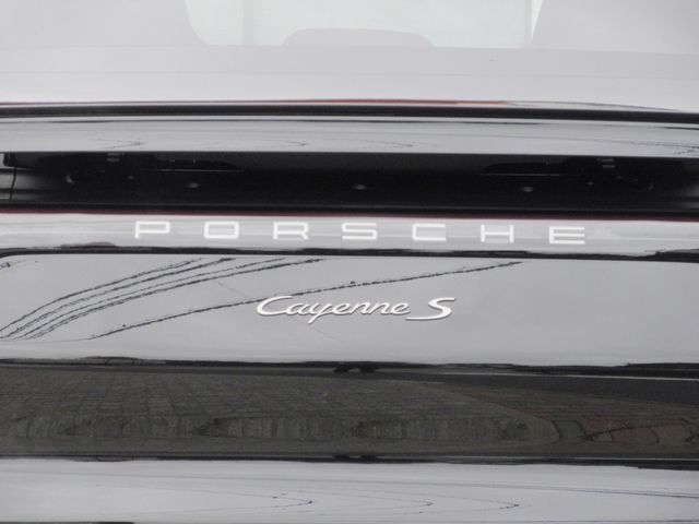 Porsche CAYENNE 2023-04 183120-12