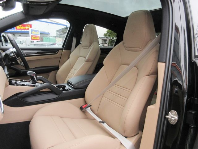 Porsche CAYENNE 2023-04 183120-16