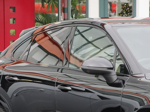 Porsche CAYENNE 2023-04 183120-9