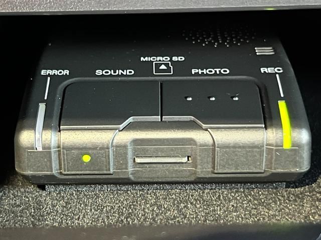 Lexus IS 2017-03 185200-19