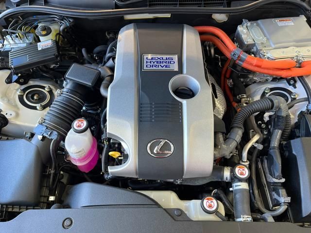Lexus IS 2017-03 185200-17