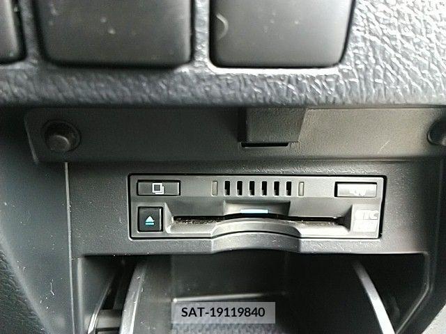 Toyota VELLFIRE 2019-08 299492-13