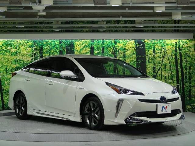 Toyota PRIUS 2020-02 182080-17