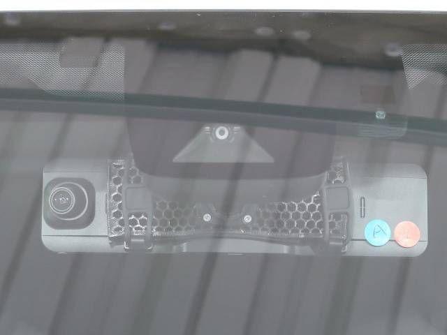Toyota PRIUS 2020-02 182080-4