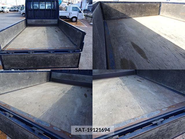 Mazda TITAN DASH 2006-03 316144-5