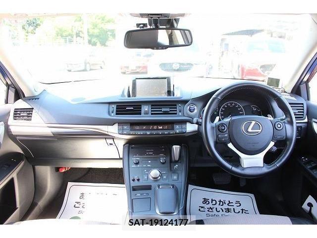 Lexus CT 2017-03 275239-14