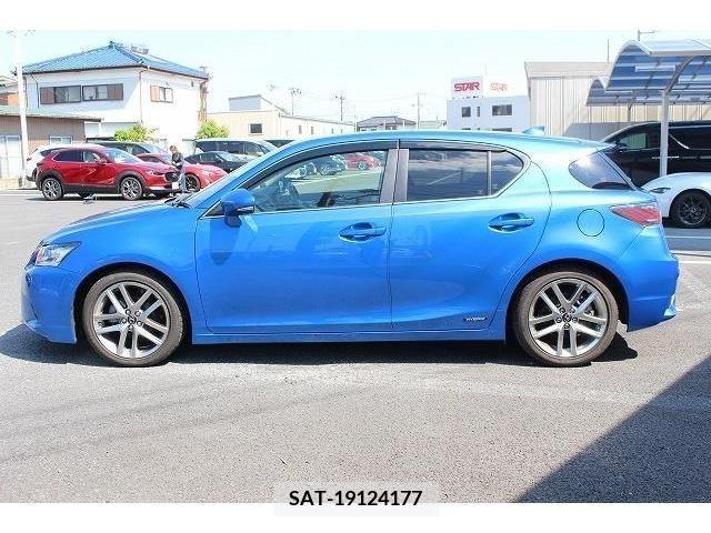 Lexus CT 2017-03 275239-8