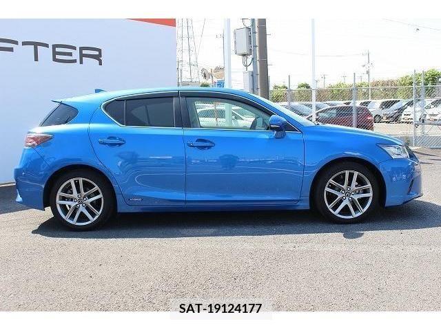 Lexus CT 2017-03 275239-6