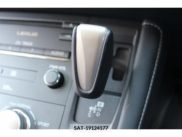 Lexus CT 2017-03 275239-4