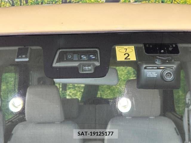Suzuki SPACIA 2018-02 312319-2
