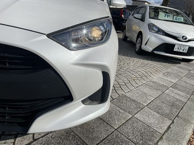 Toyota YARIS 2022-11 28156-23