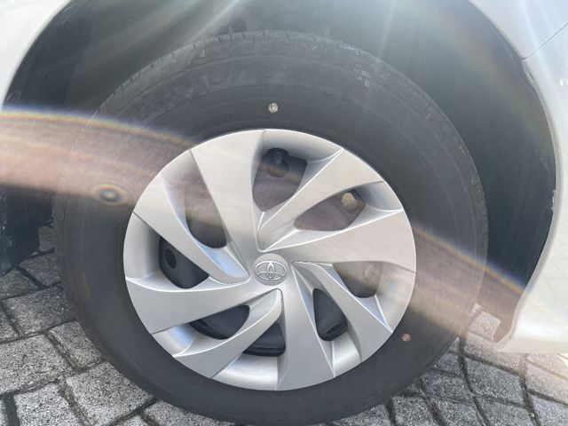 Toyota YARIS 2022-11 28156-21