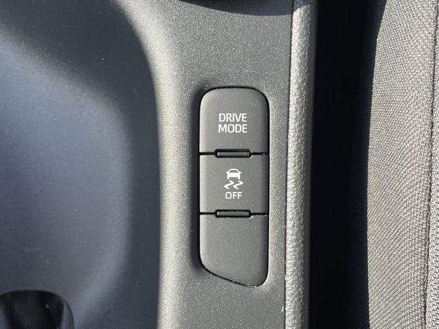 Toyota YARIS 2022-11 28156-16