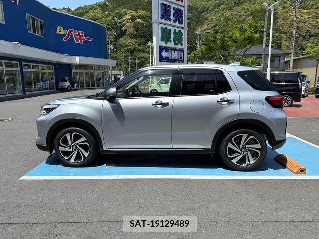 Toyota RAIZE 2020-08 283275-6