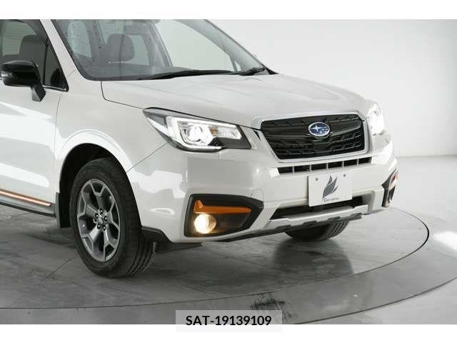 Subaru FORESTER 2017-05 211385-2