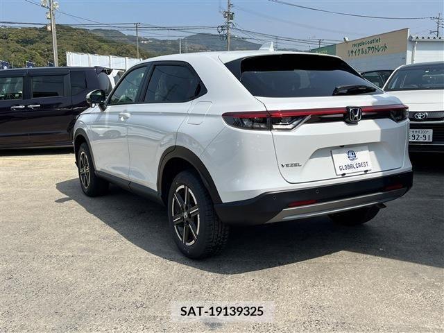 Honda VEZEL 2023-03 228020-4
