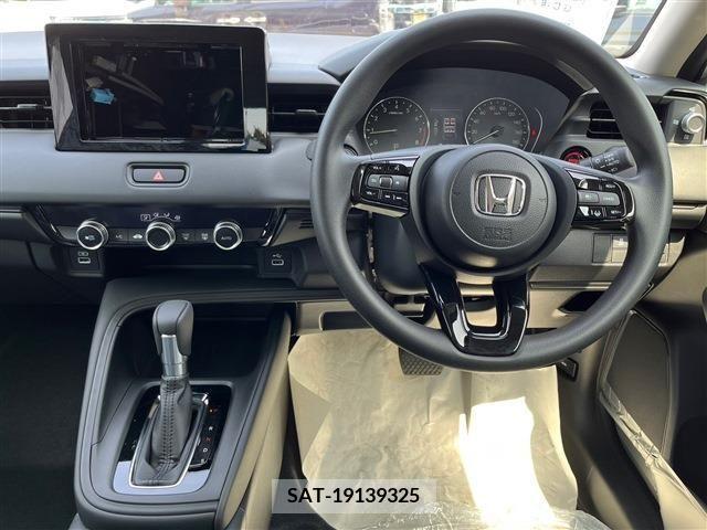 Honda VEZEL 2023-03 228020-1