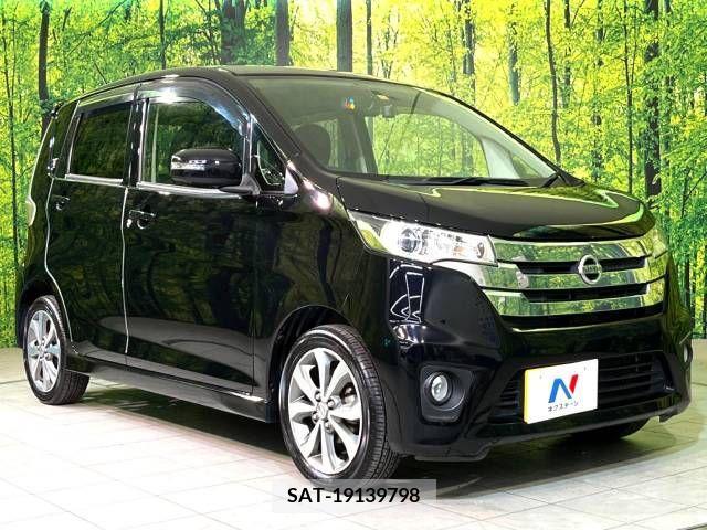 Nissan DAYZ 2013-11 323266-16