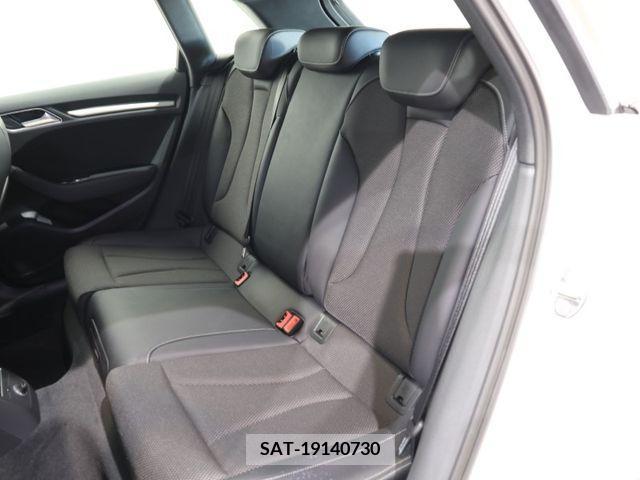 Audi A3 2019-09 239526-18