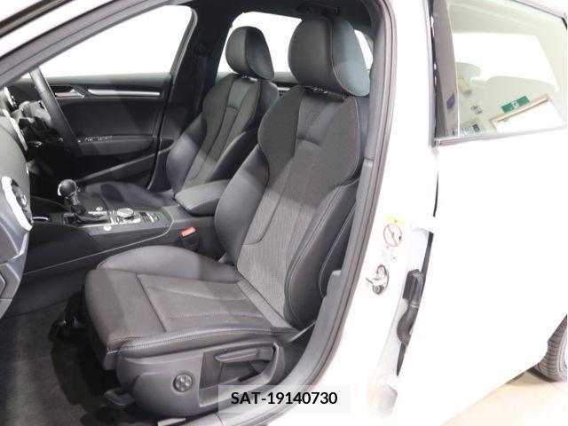 Audi A3 2019-09 239526-17