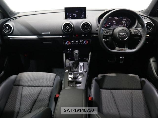 Audi A3 2019-09 239526-9