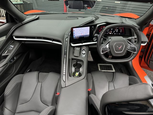 Chevrolet CORVETTE 2021-09 24358-1